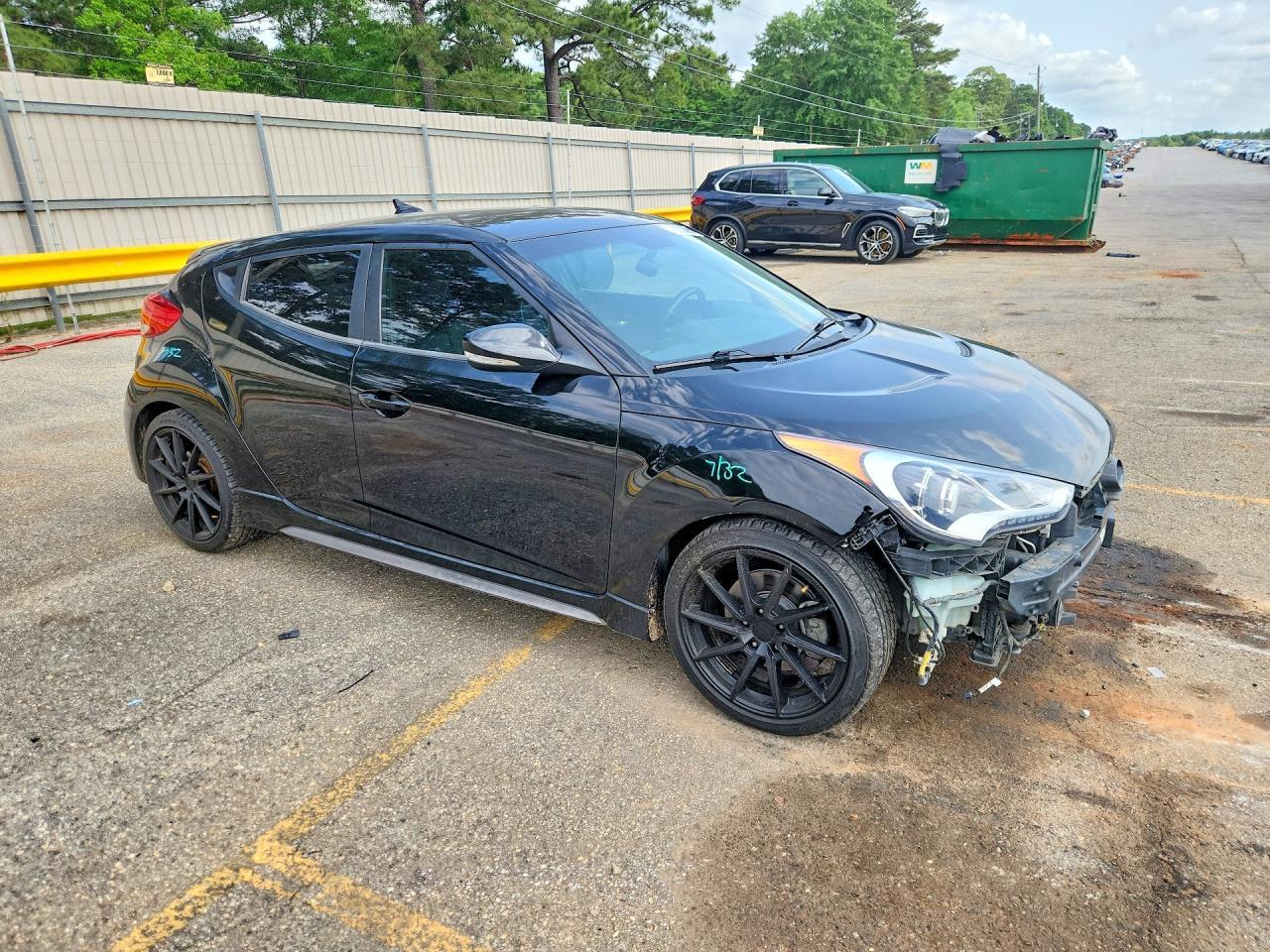 2015 HYUNDAI VELOSTER