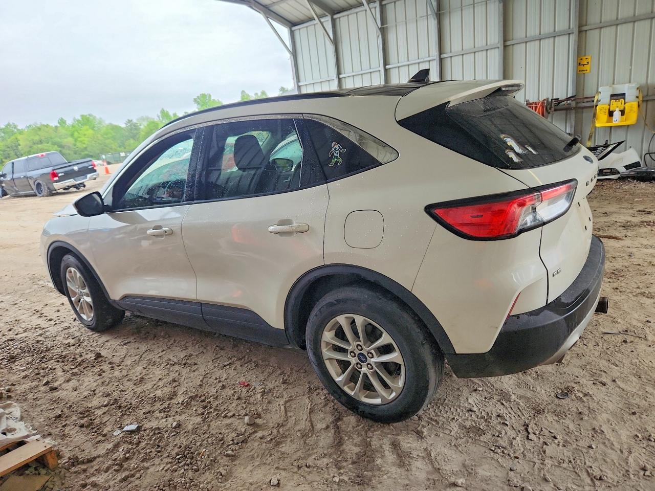 2021 FORD ESCAPE