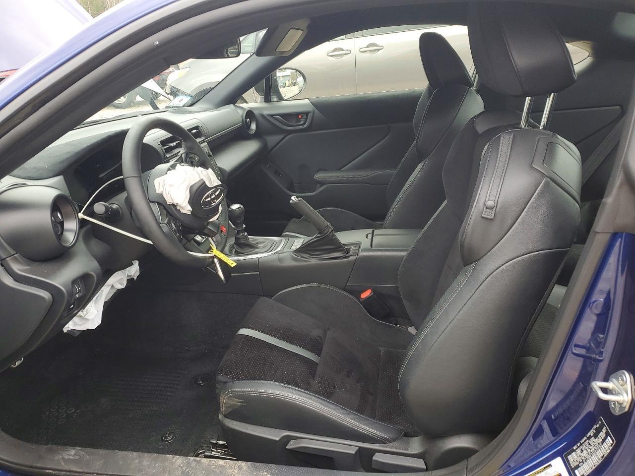 2025 TOYOTA GR 86
