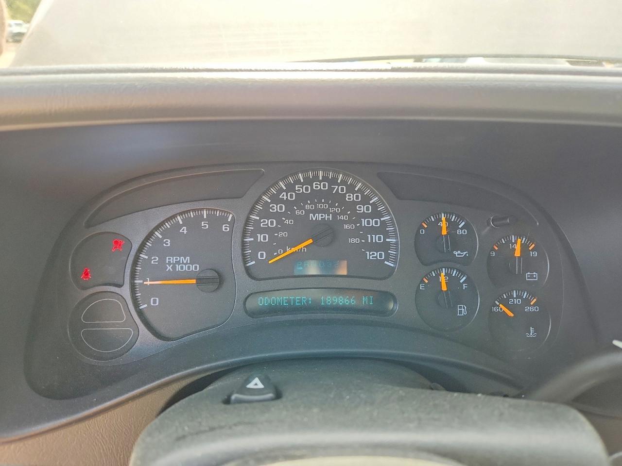 2003 CHEVROLET Suburban