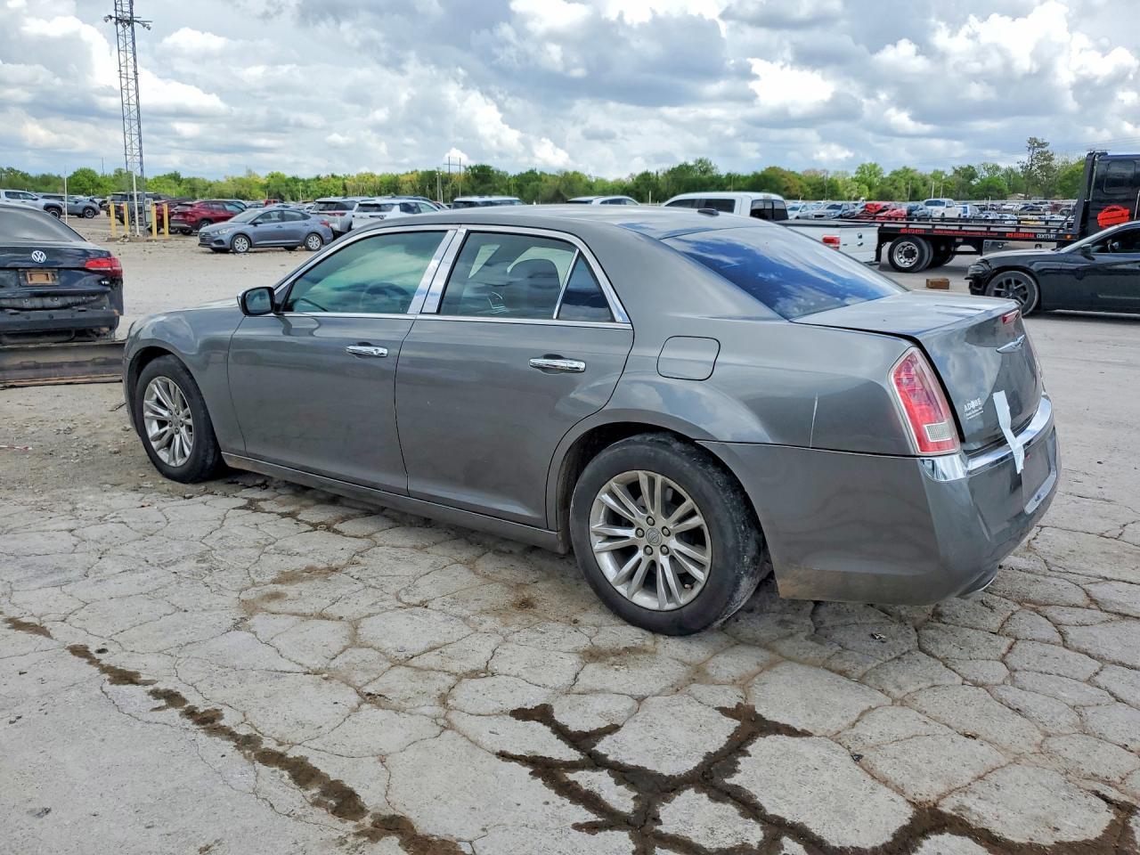 2012 CHRYSLER 300