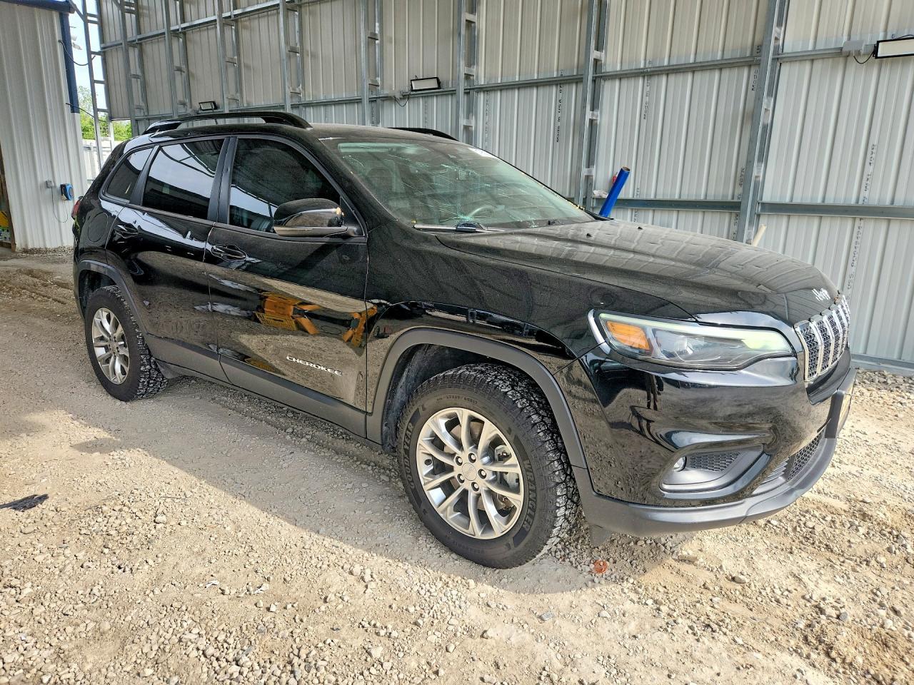 2022 JEEP CHEROKEE