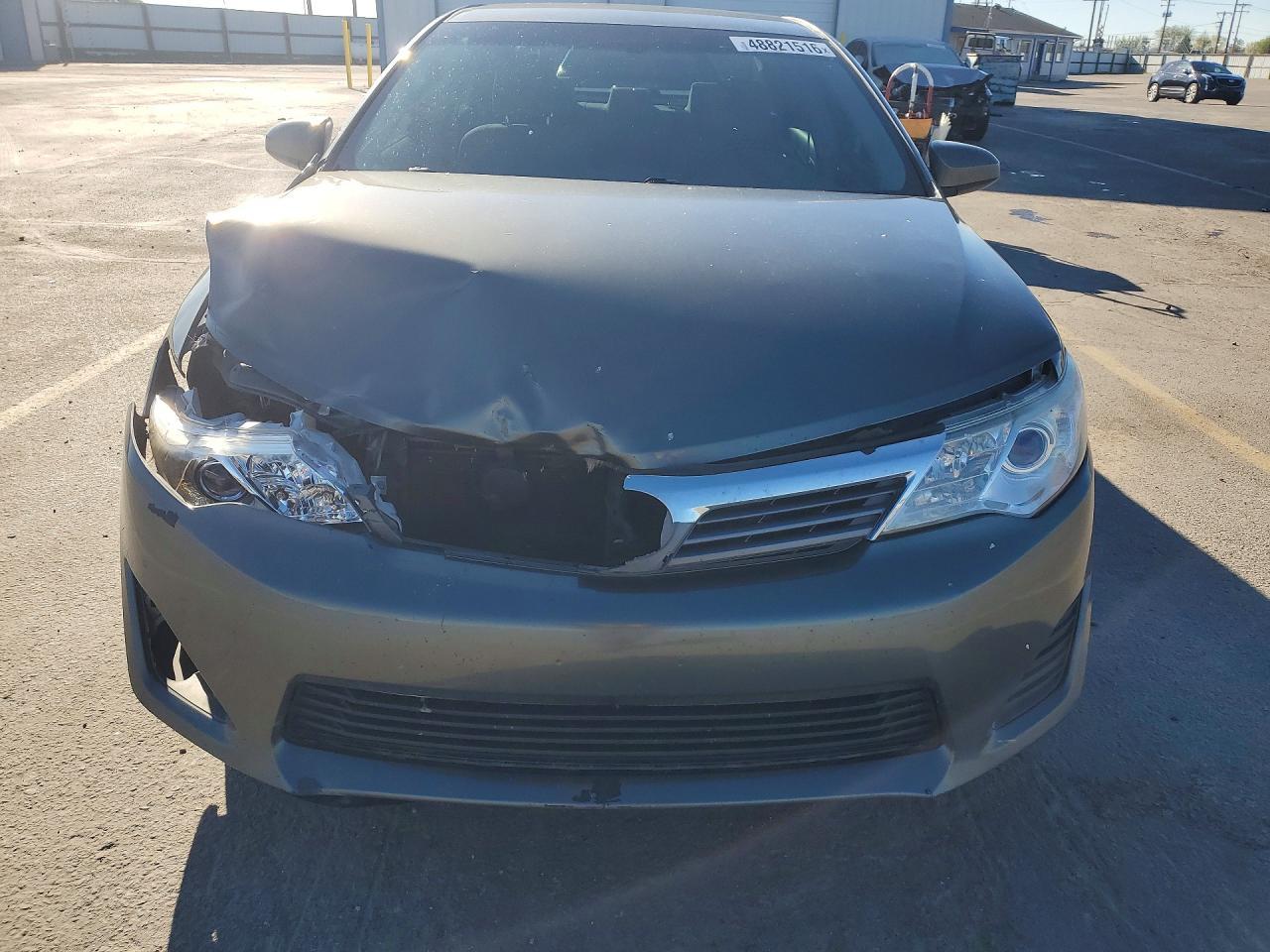 2014 TOYOTA CAMRY