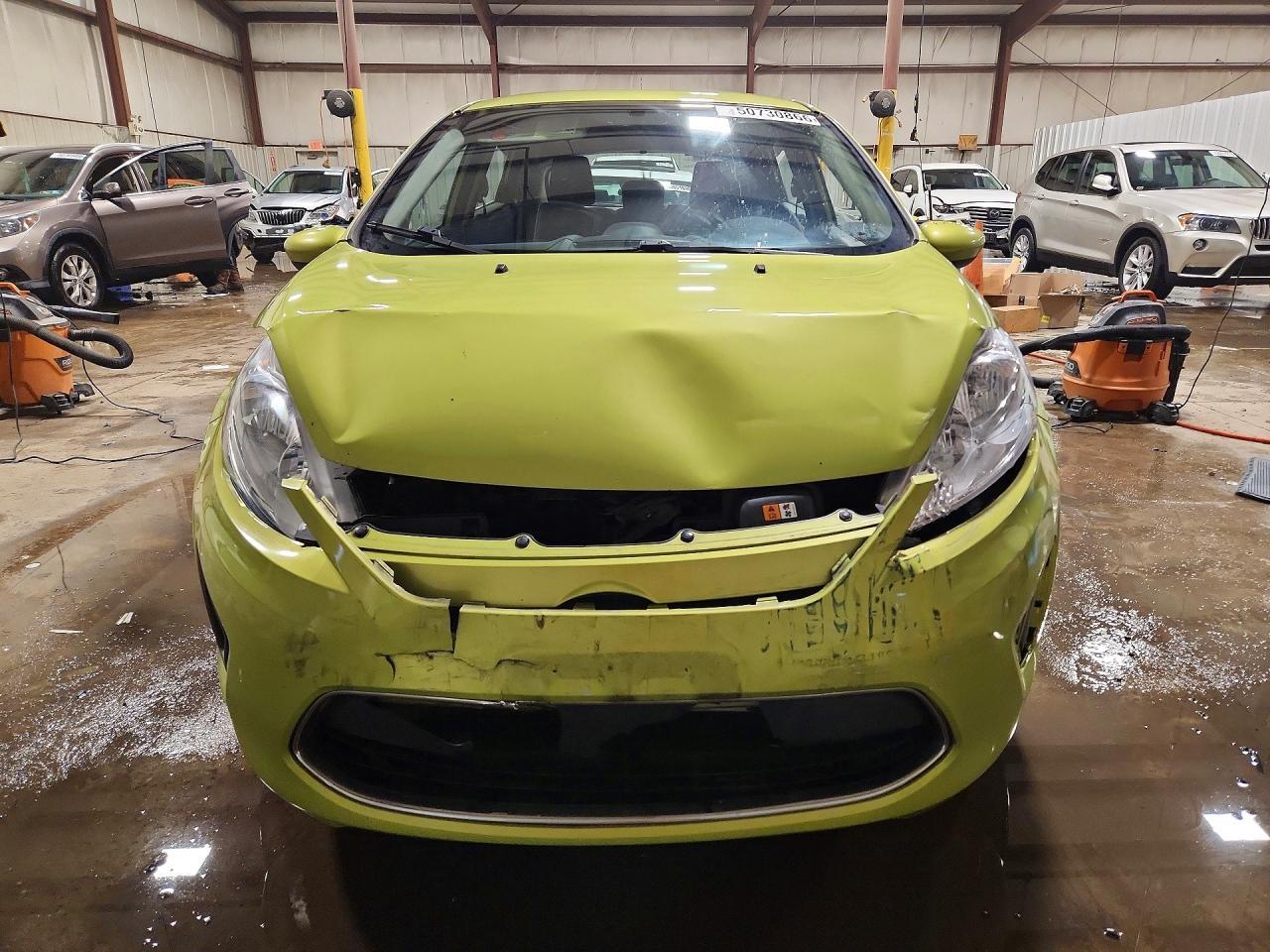 2012 FORD Fiesta