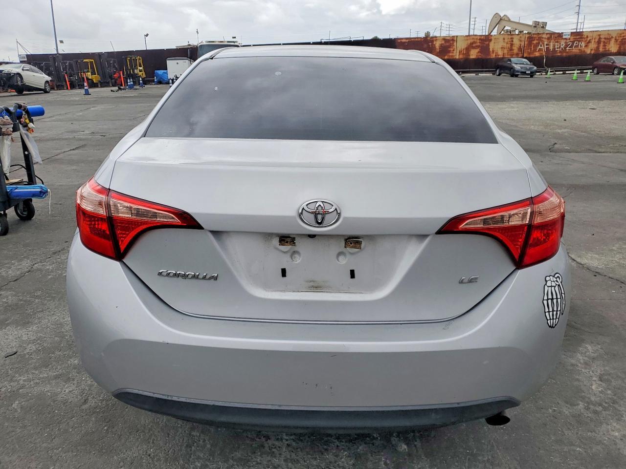 2018 TOYOTA COROLLA
