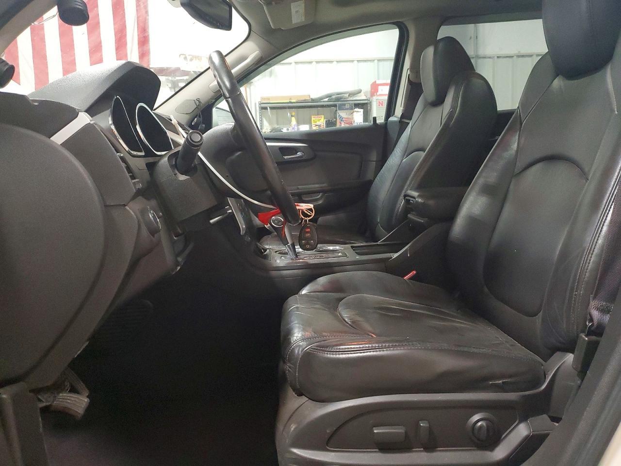 2011 CHEVROLET TRAVERSE