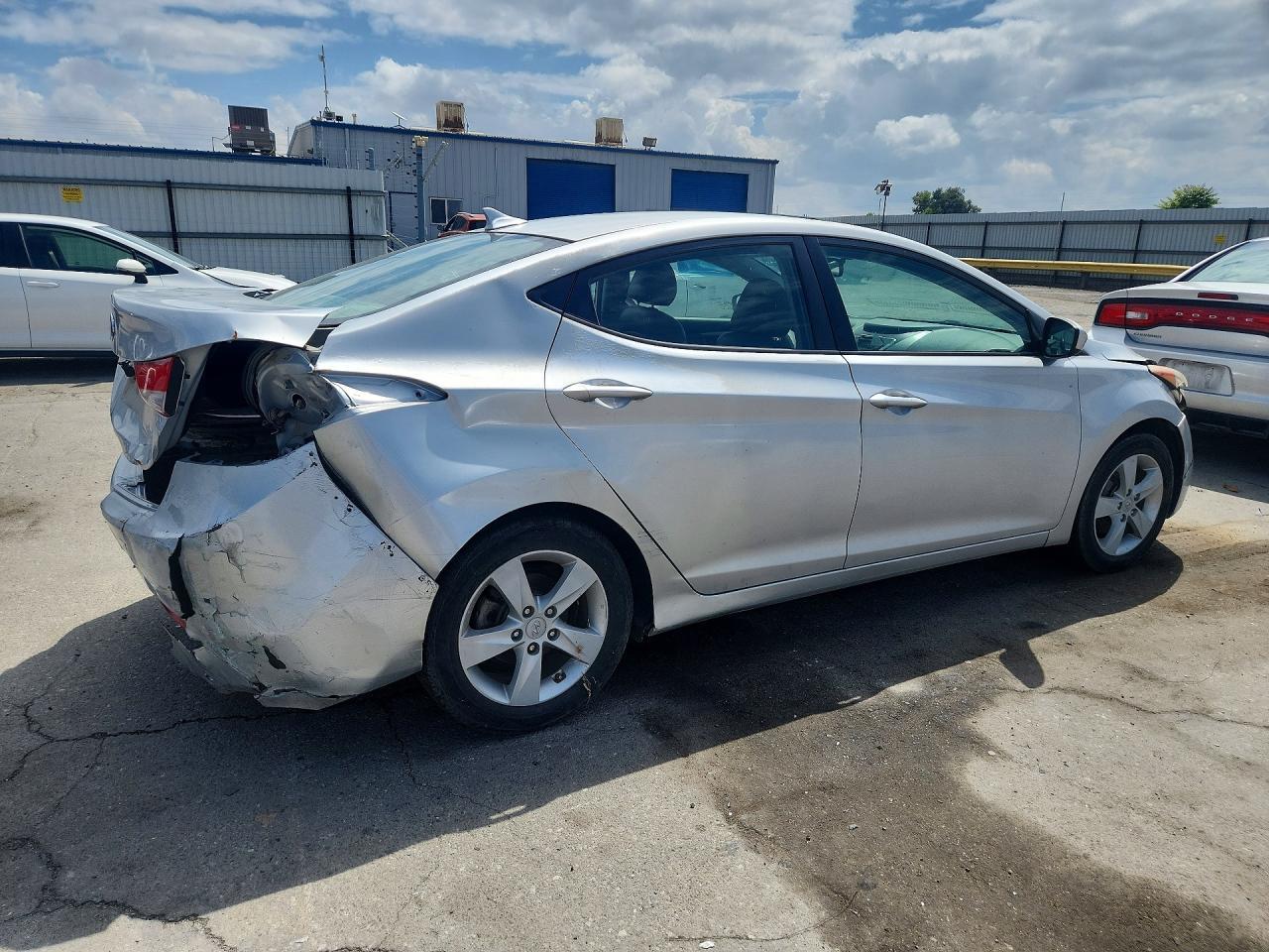 2012 HYUNDAI ELANTRA