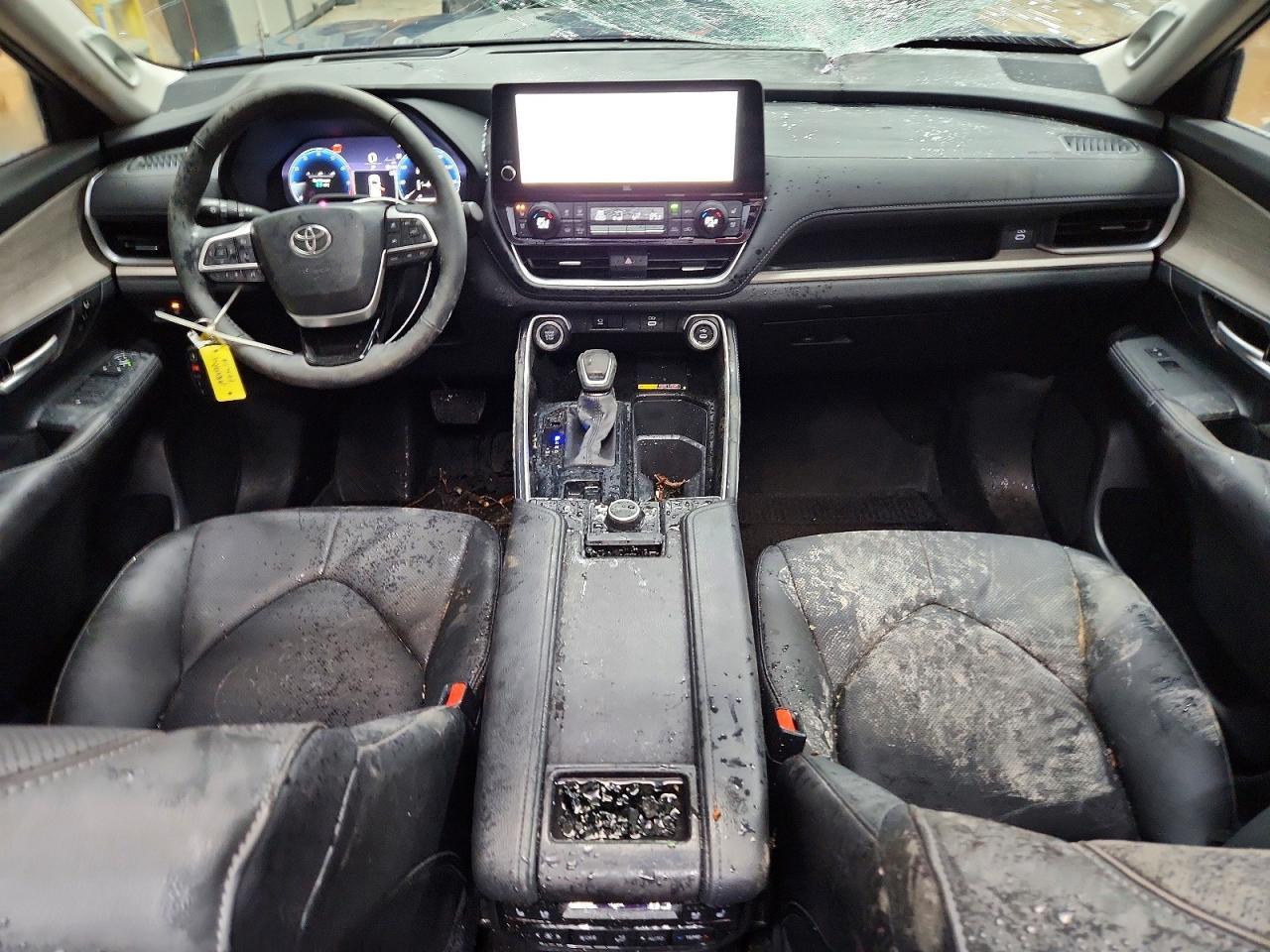 2026 TOYOTA HIGHLANDER