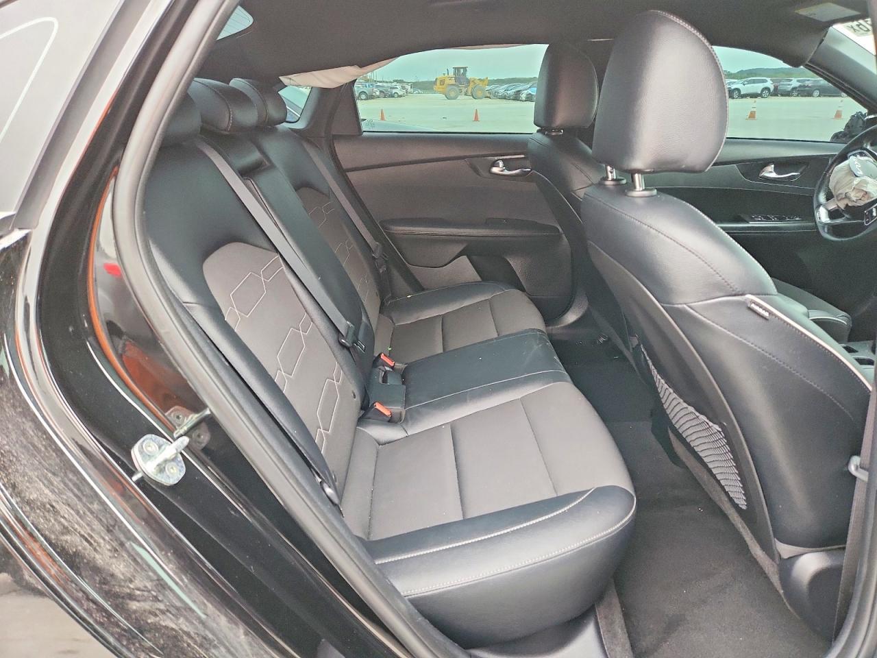 2022 KIA FORTE