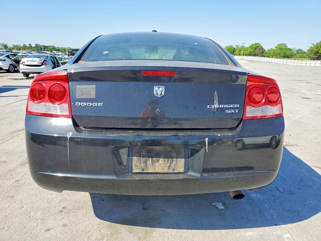 2010 DODGE CHARGER