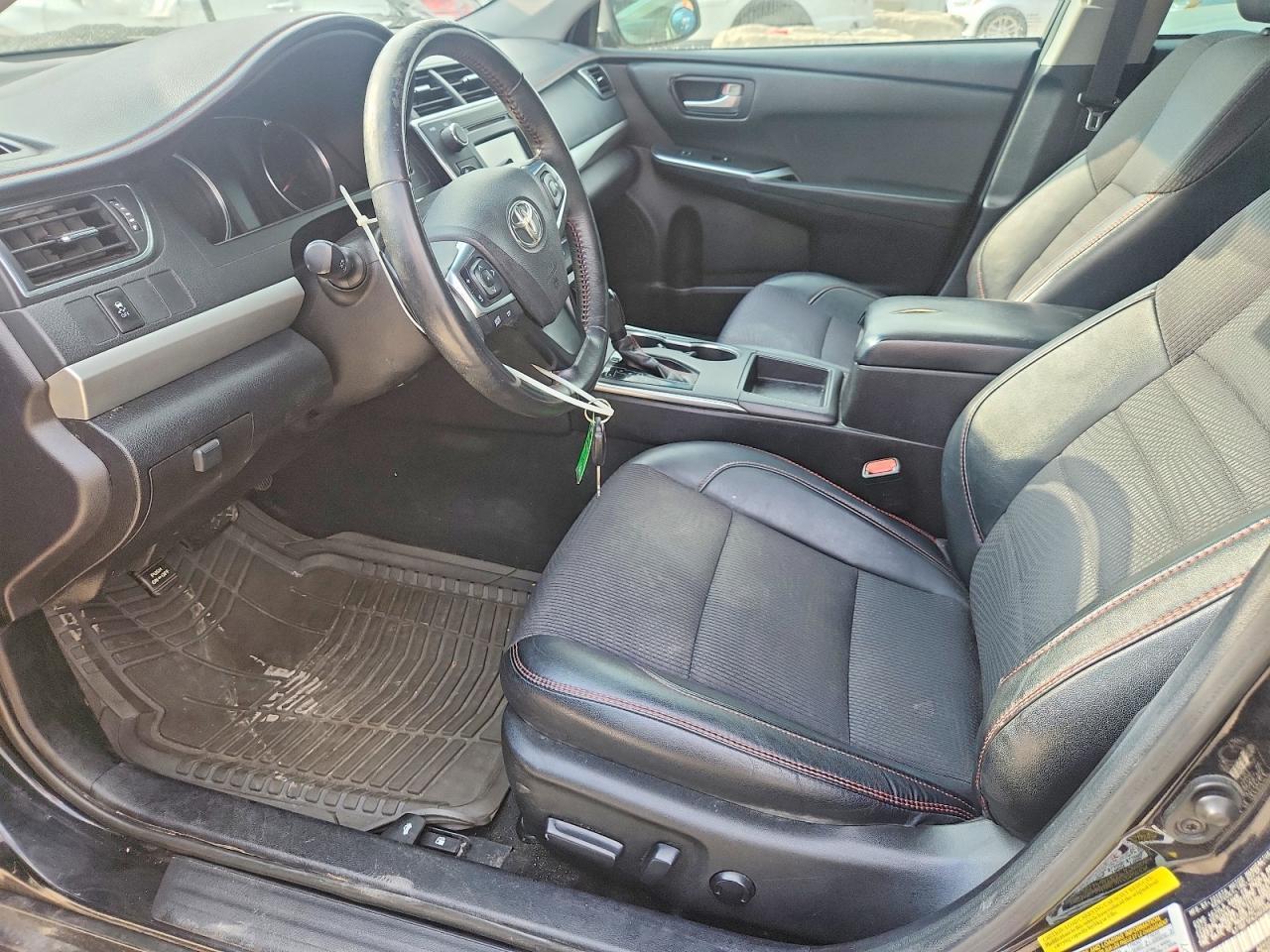 2017 TOYOTA CAMRY
