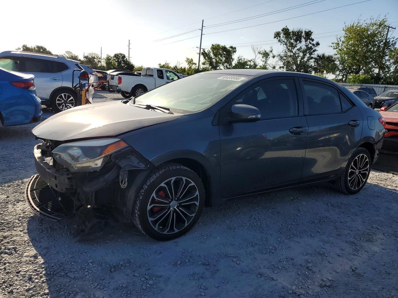 2015 TOYOTA COROLLA