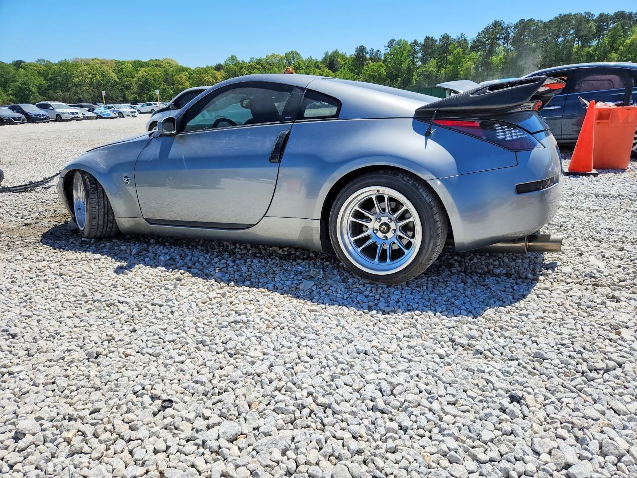 2003 NISSAN 350Z