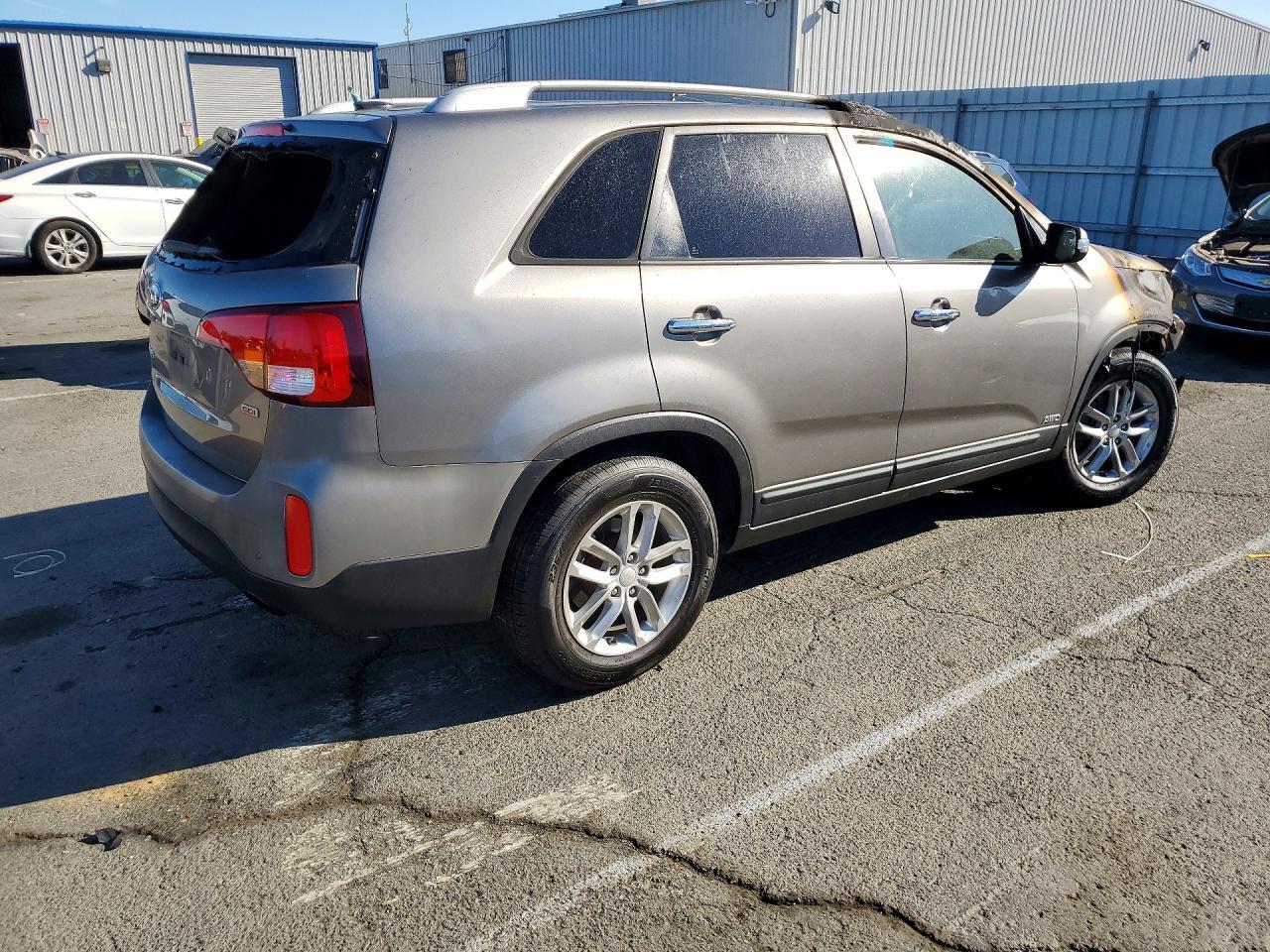2014 KIA SORENTO