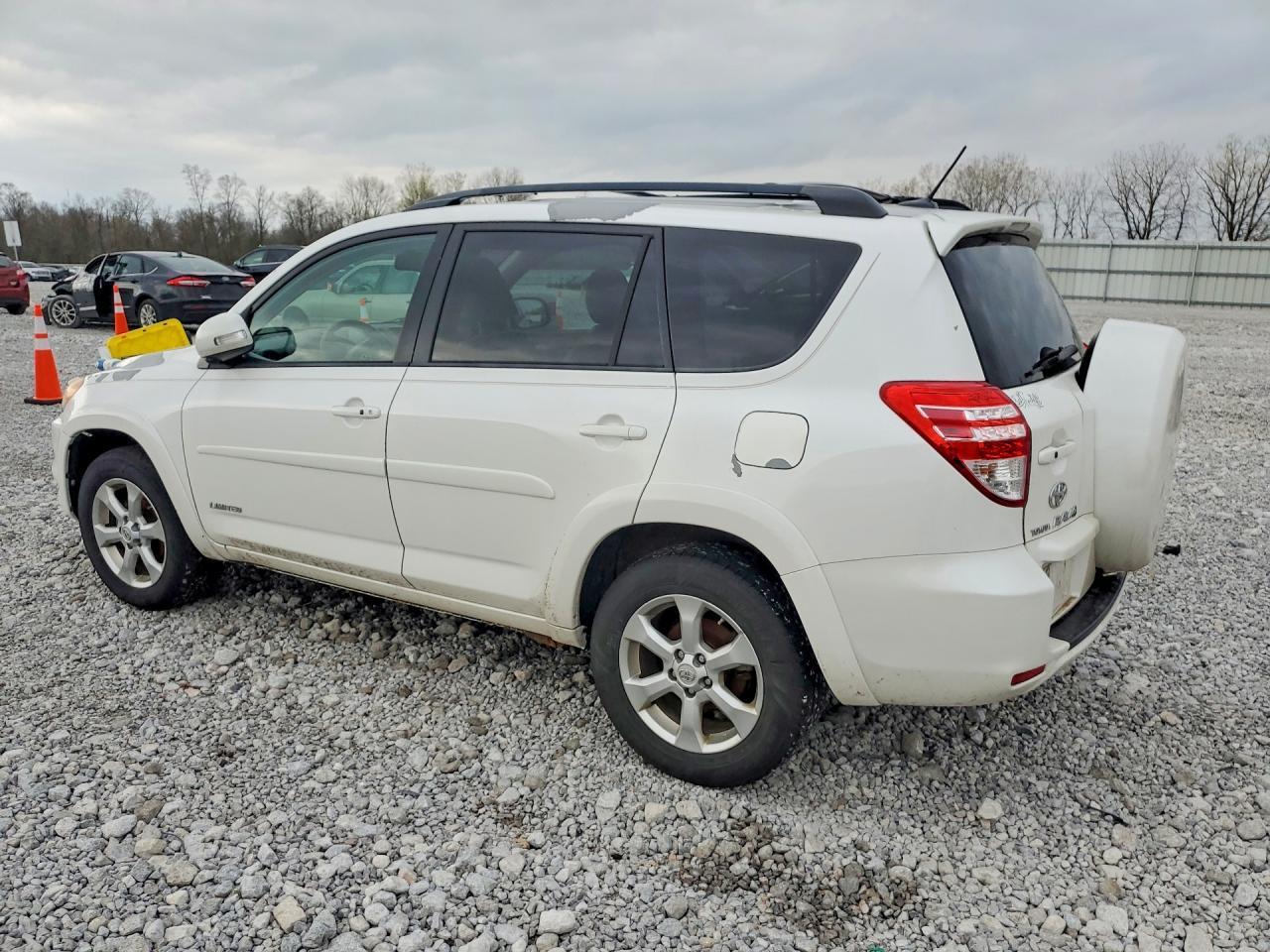 2010 TOYOTA RAV4