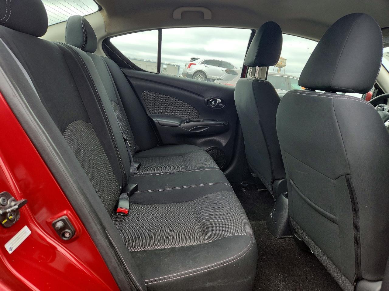 2016 NISSAN VERSA