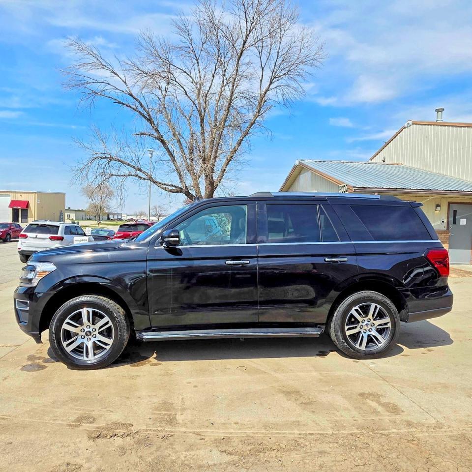 2023 FORD Expedition