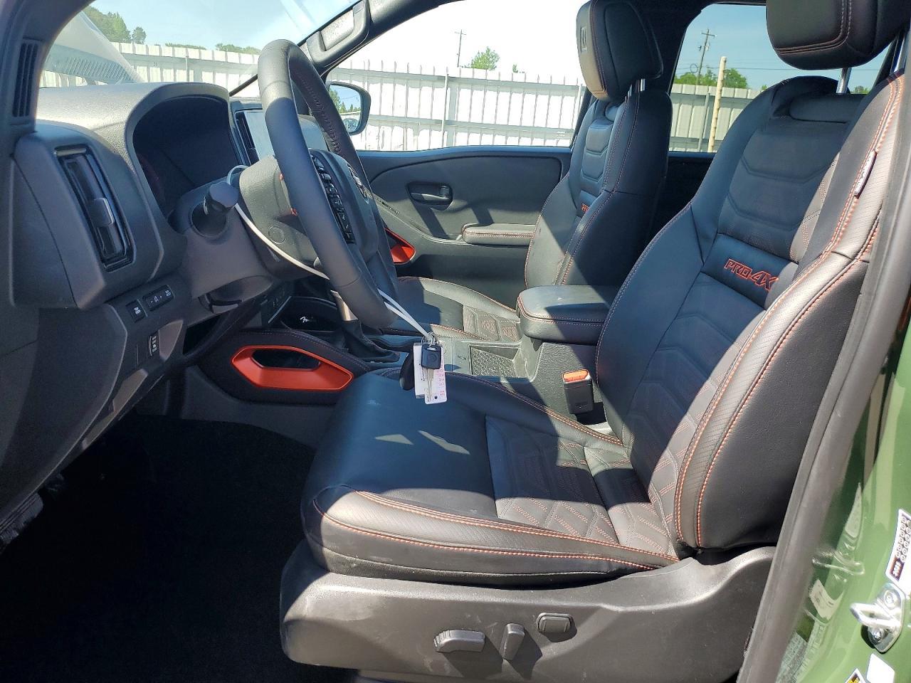 2026 NISSAN Frontier