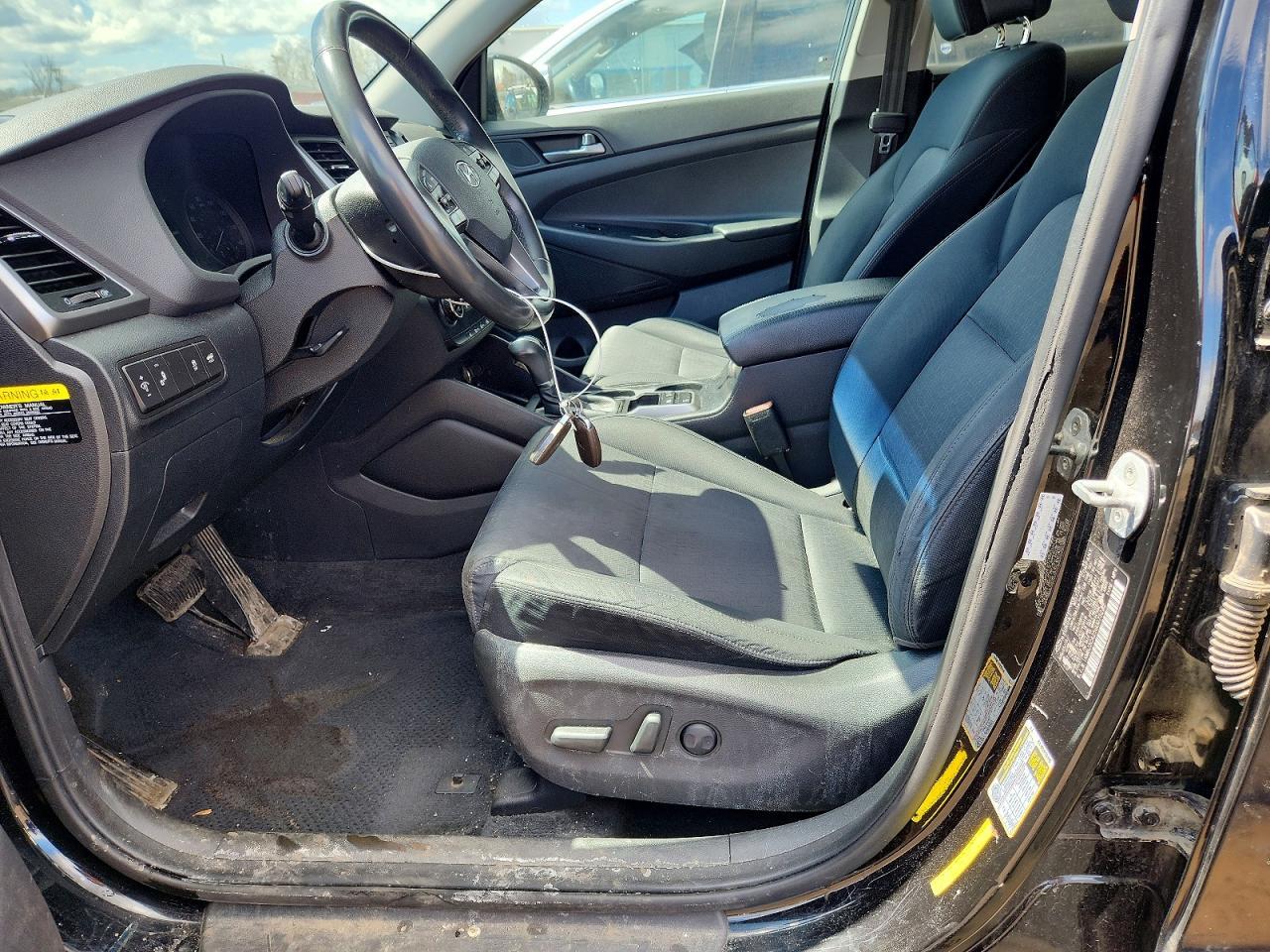 2016 HYUNDAI TUCSON