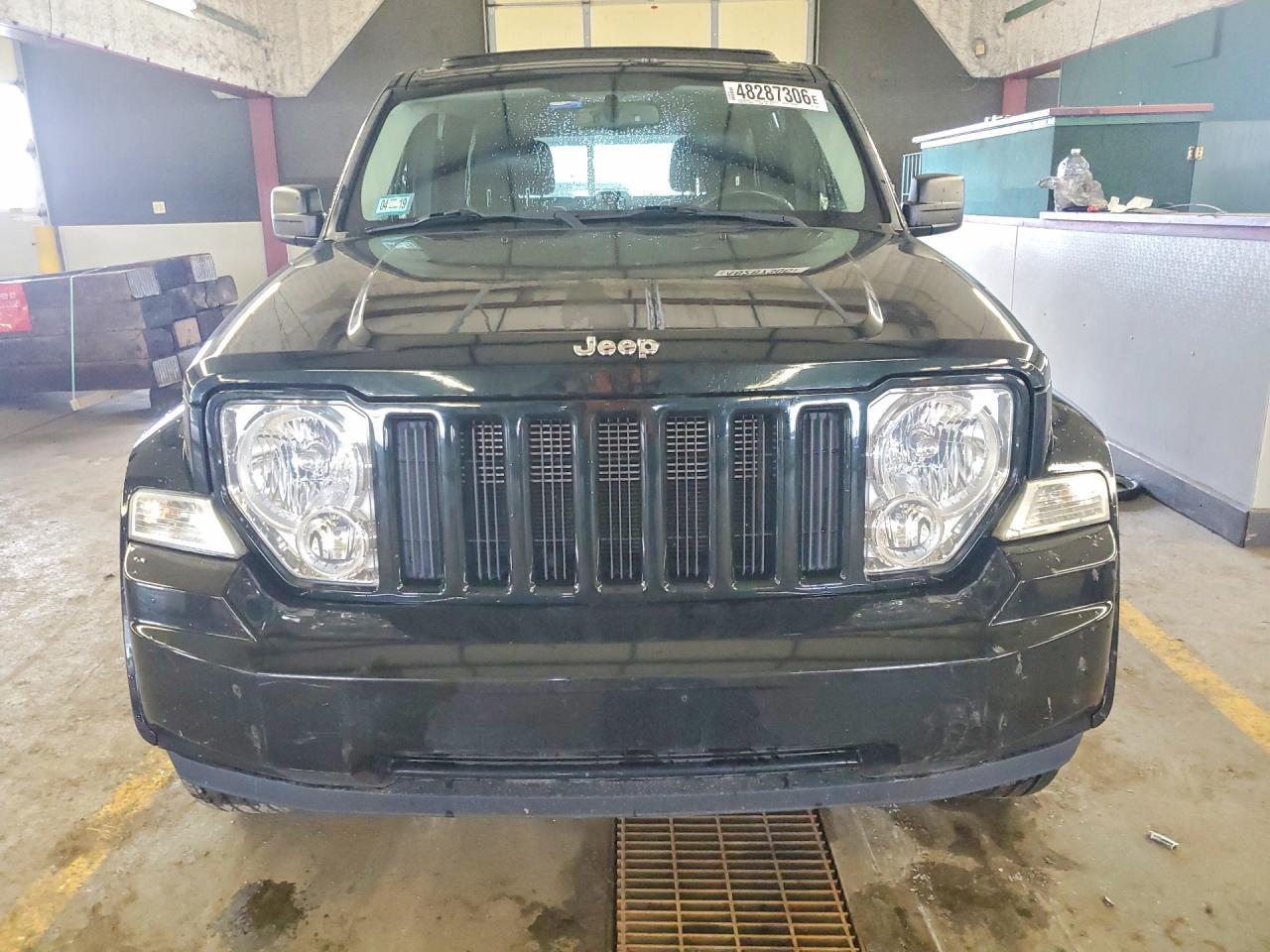 2012 JEEP Liberty