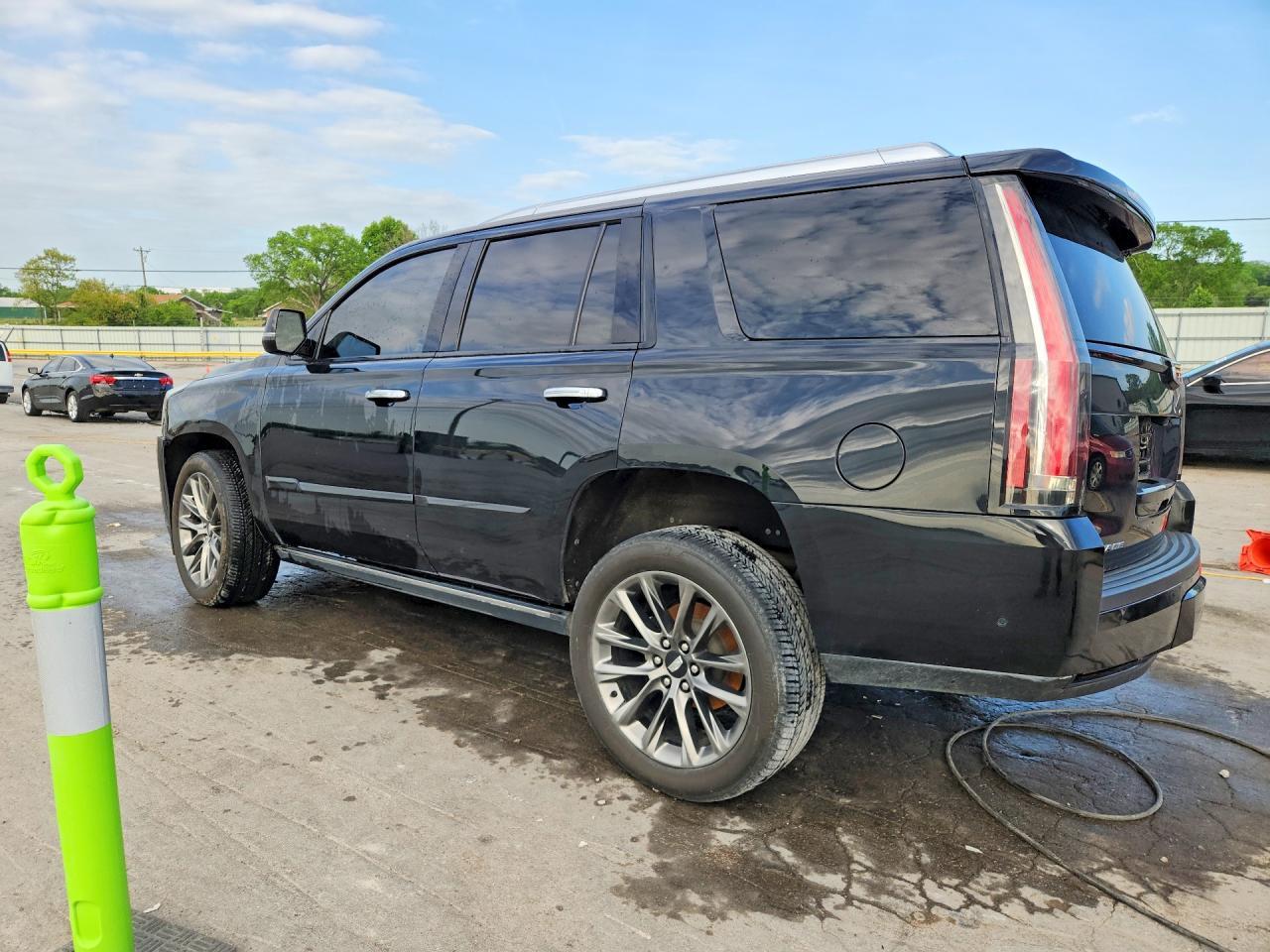 2019 CADILLAC ESCALADE