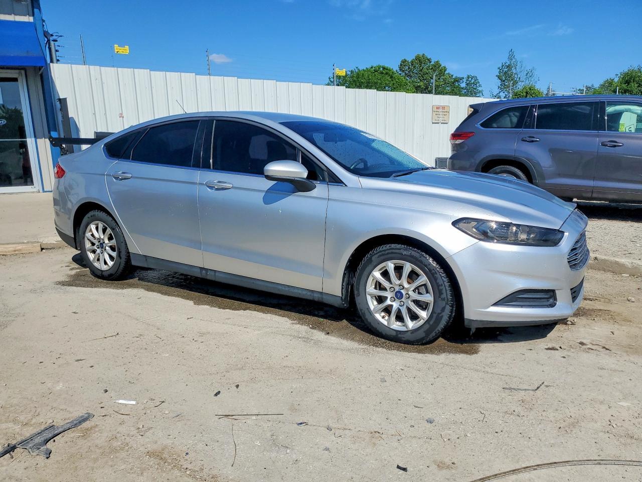 2016 FORD FUSION