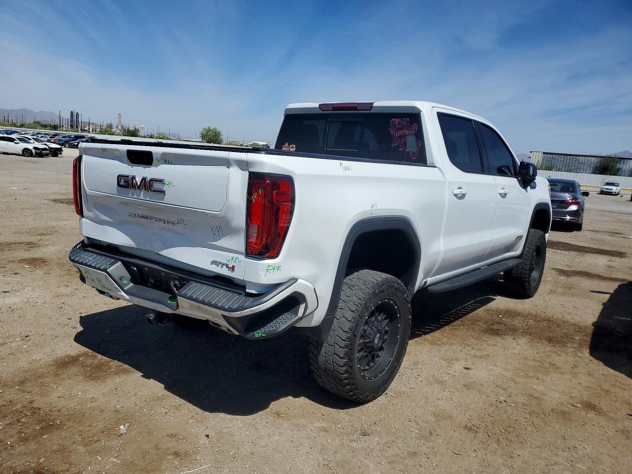 2022 GMC Sierra