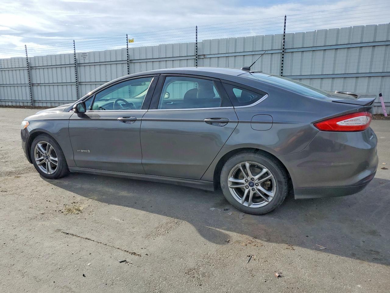 2016 FORD FUSION