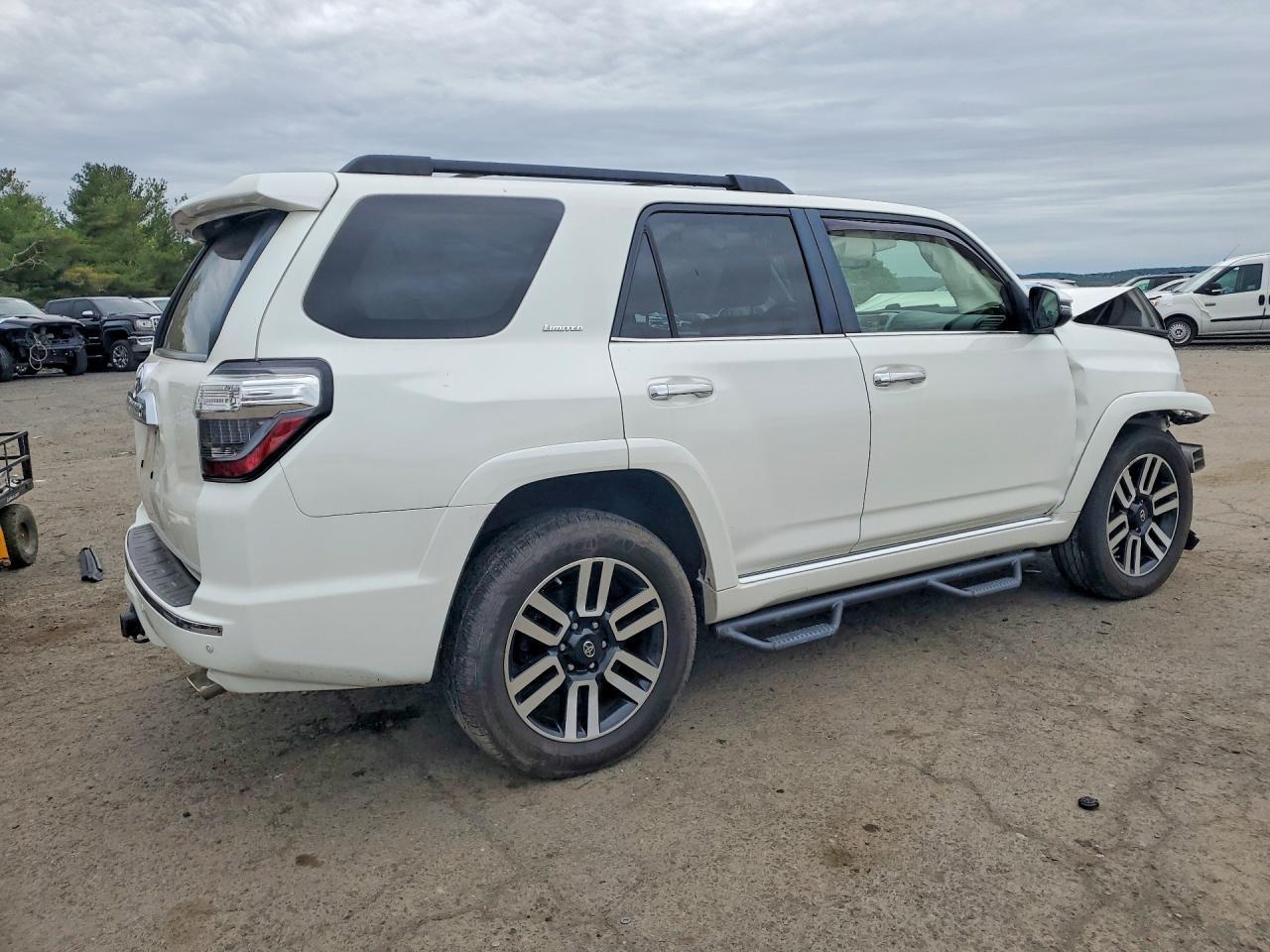 2014 TOYOTA 4Runner