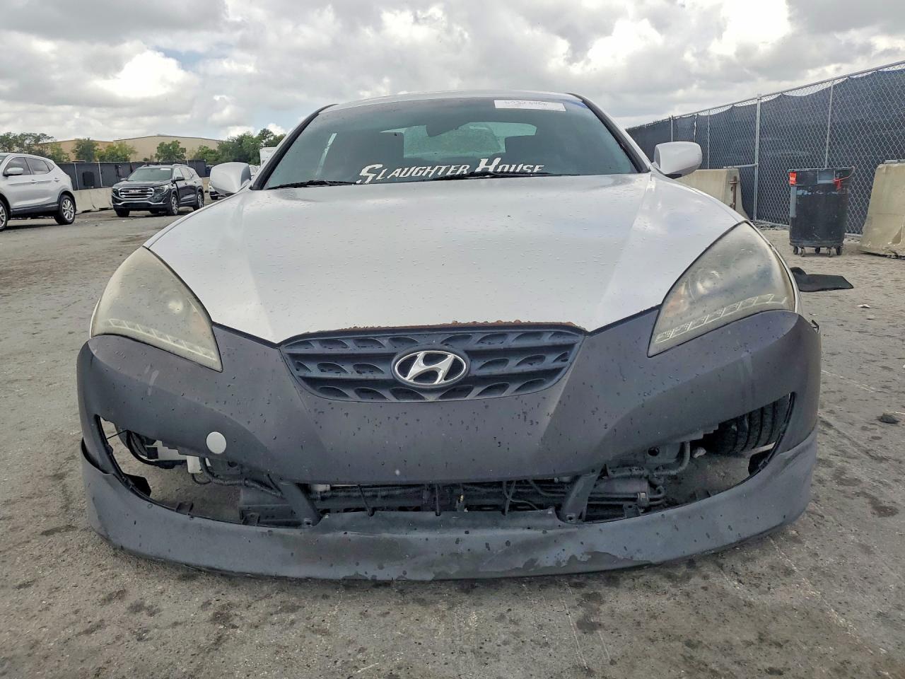 2010 HYUNDAI GENESIS