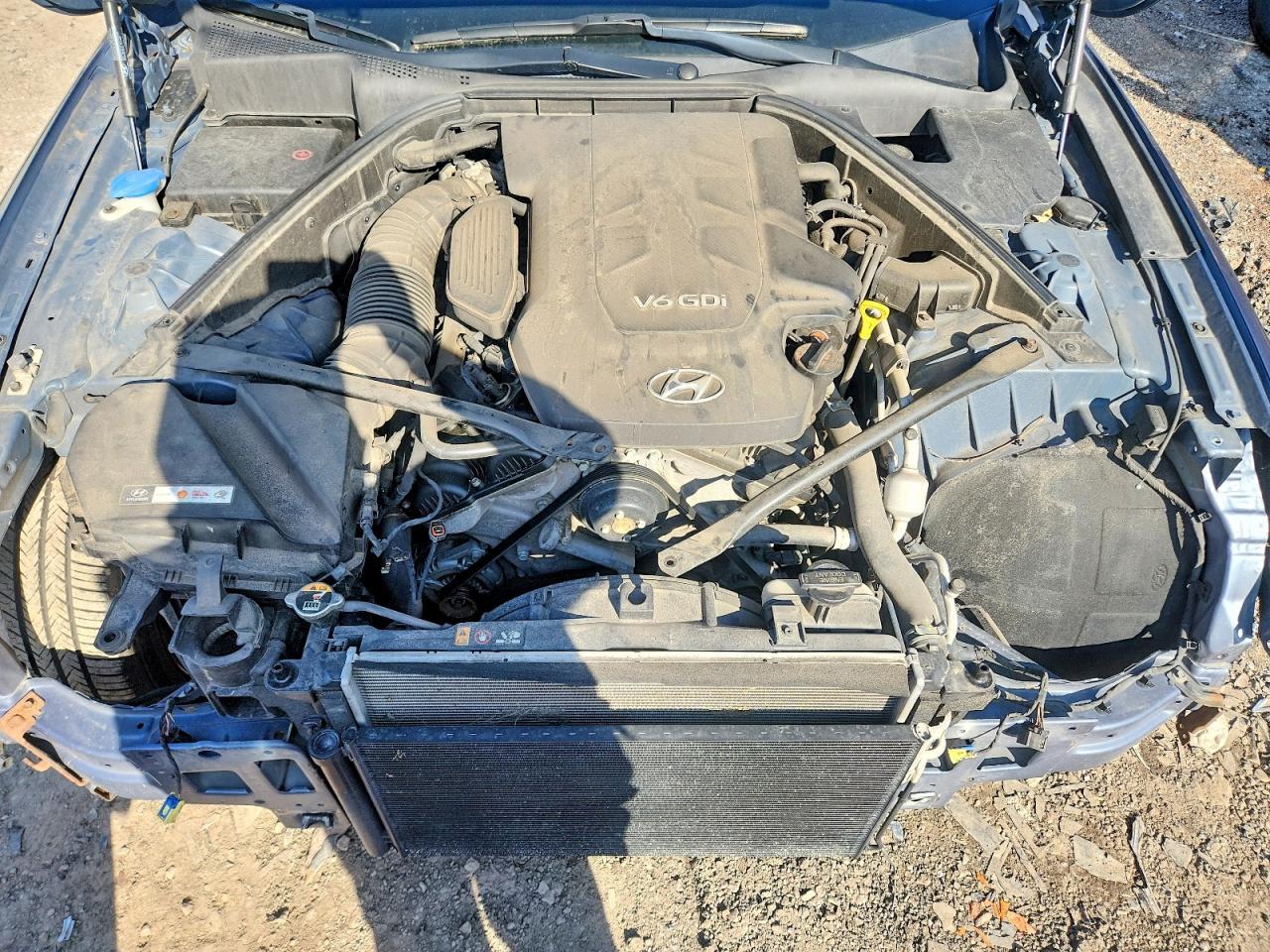2015 HYUNDAI GENESIS