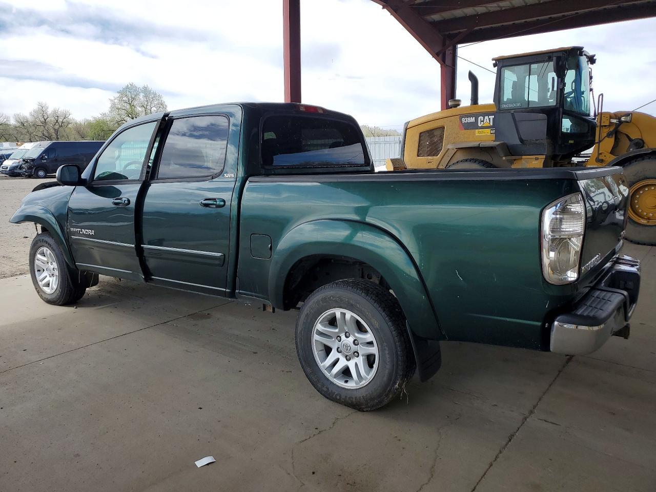 2004 TOYOTA TUNDRA