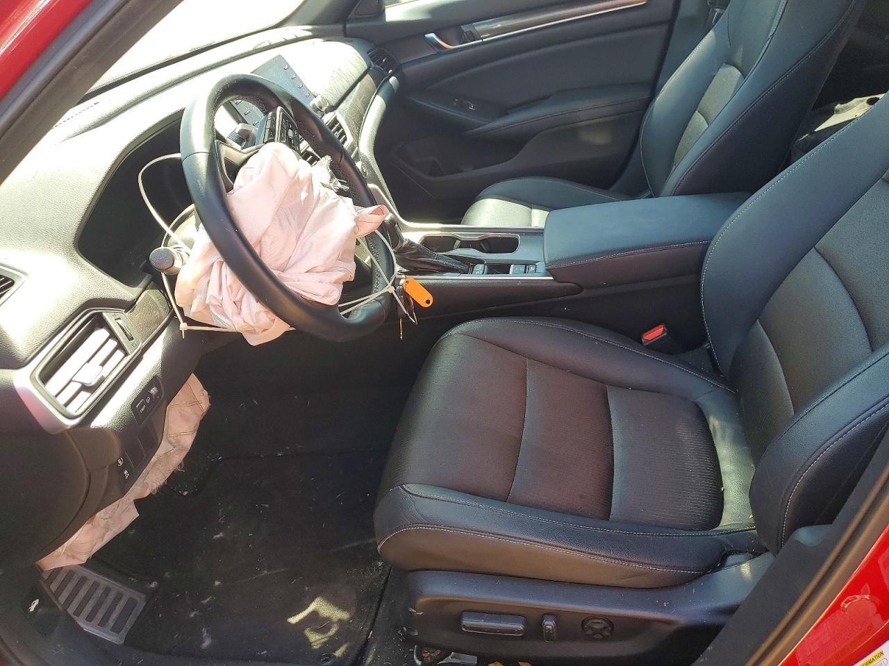 2019 HONDA ACCORD