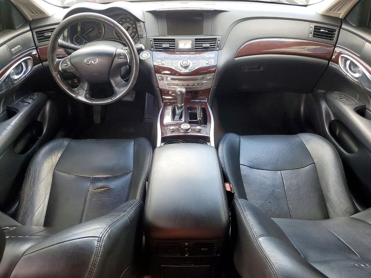 2012 INFINITI M37