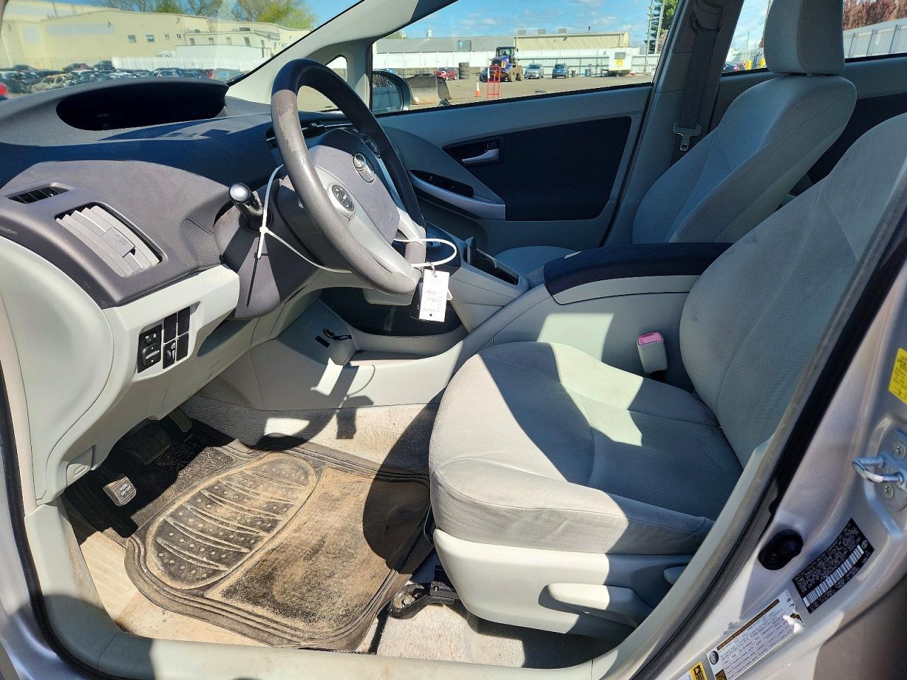 2010 TOYOTA PRIUS