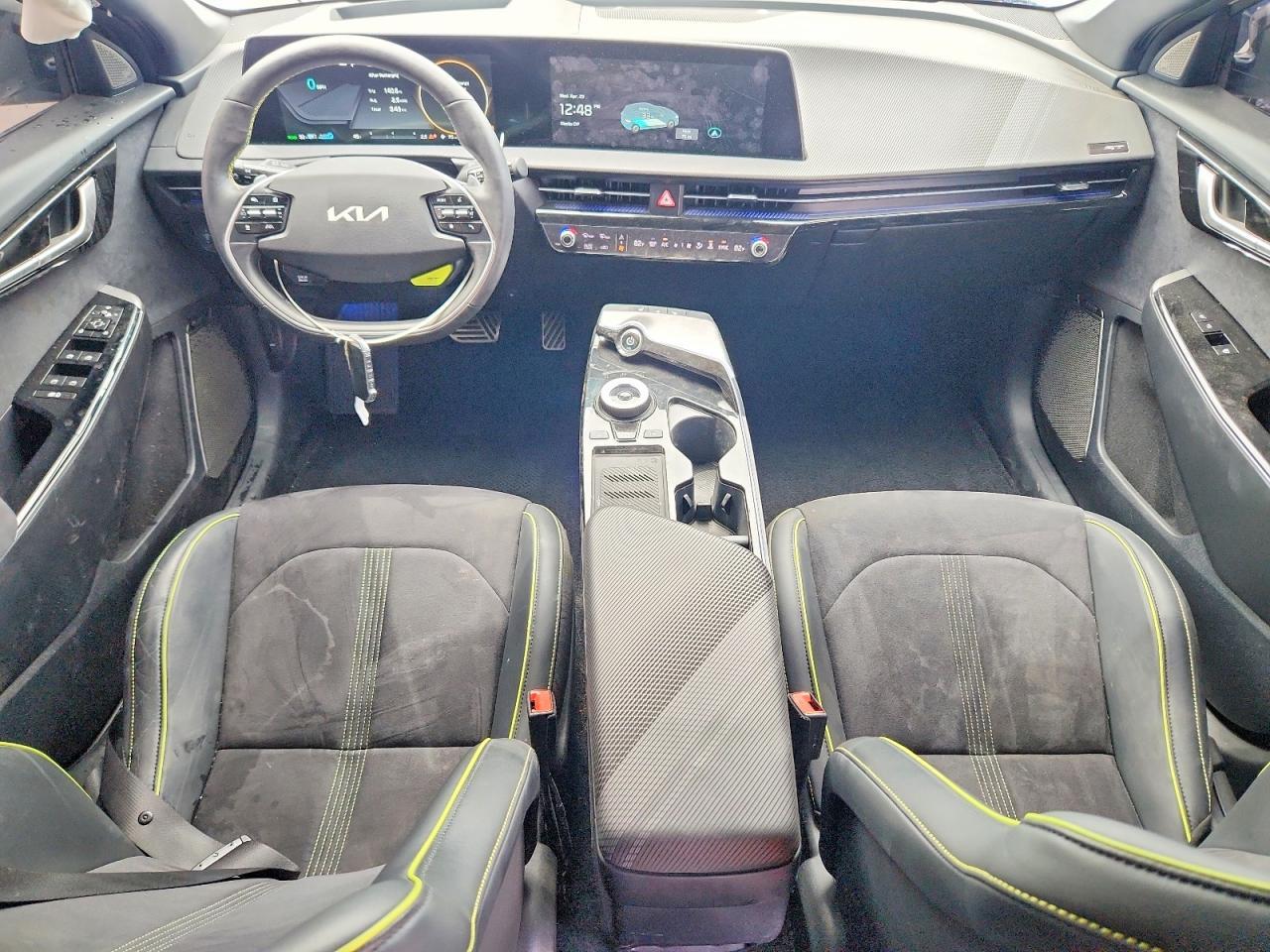 2023 KIA EV6