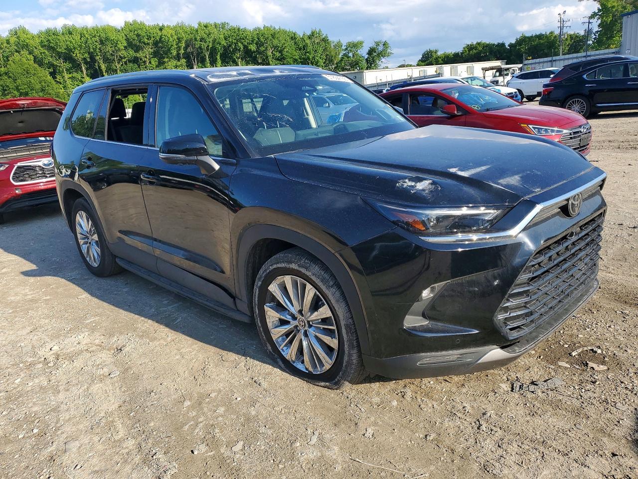 2024 TOYOTA HIGHLANDER