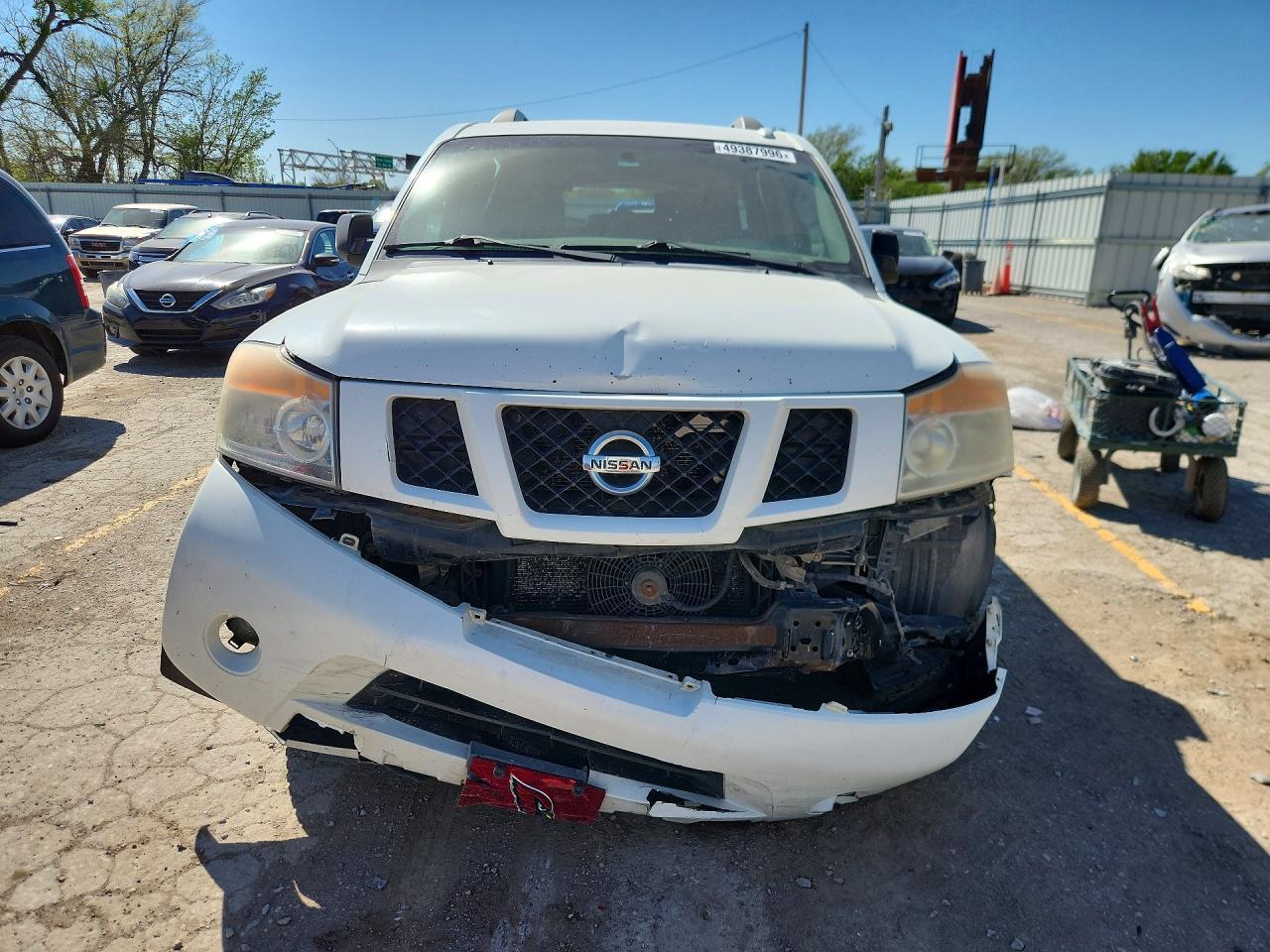2014 NISSAN Armada