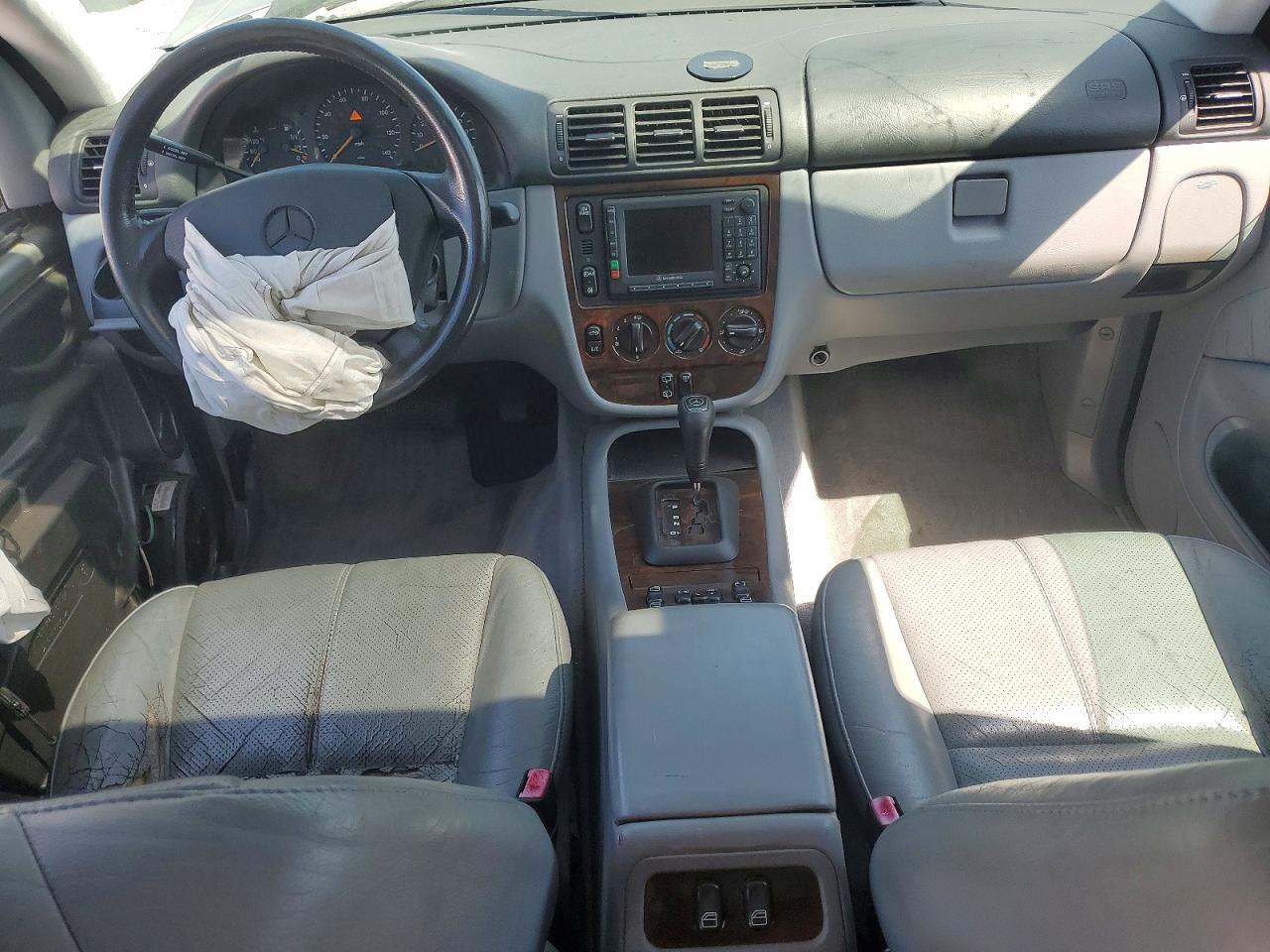 2001 MERCEDES-BENZ ML-Class