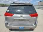 2012 TOYOTA SIENNA