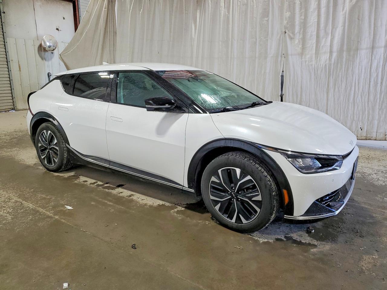 2024 KIA EV6
