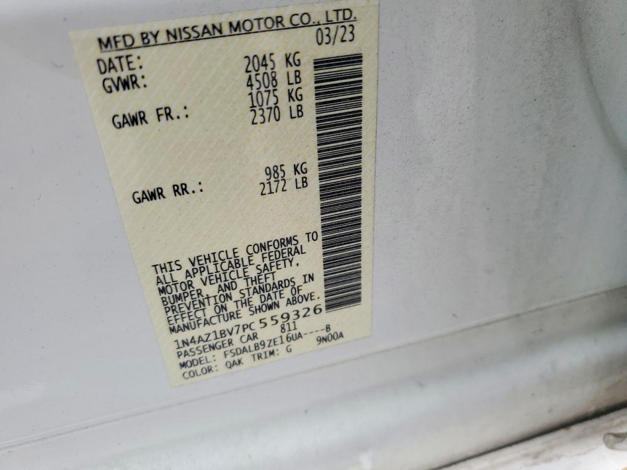 2023 NISSAN LEAF
