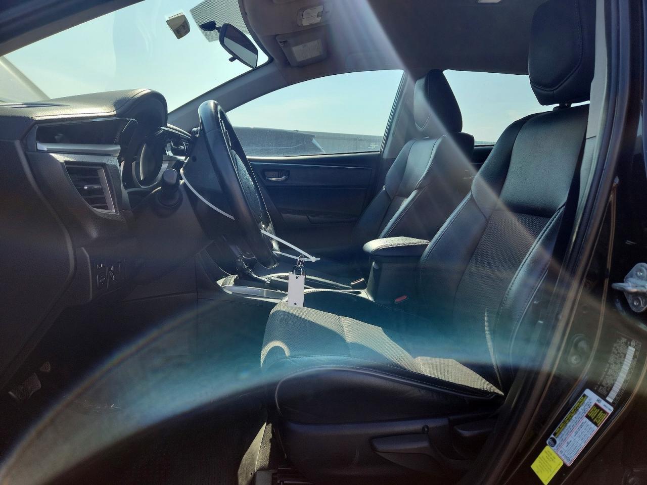 2015 TOYOTA COROLLA
