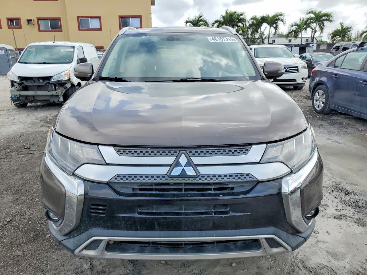 2019 MITSUBISHI outlander