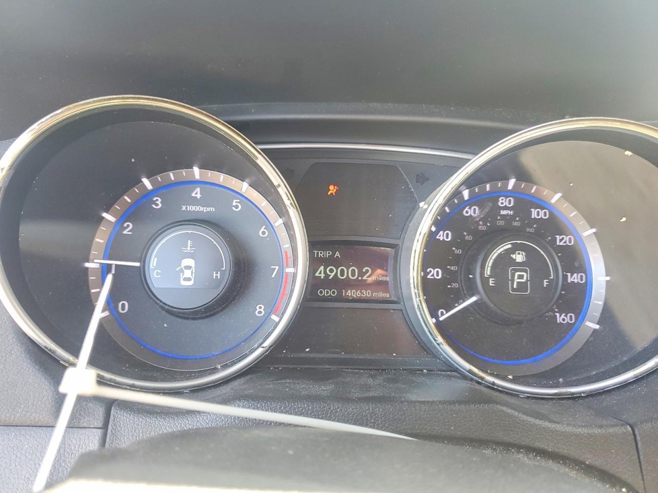 2011 HYUNDAI SONATA