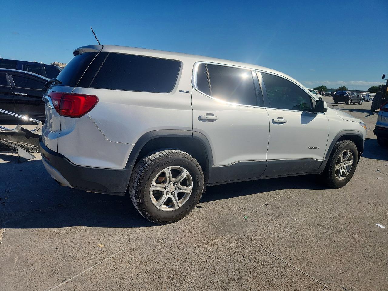 2017 GMC ACADIA