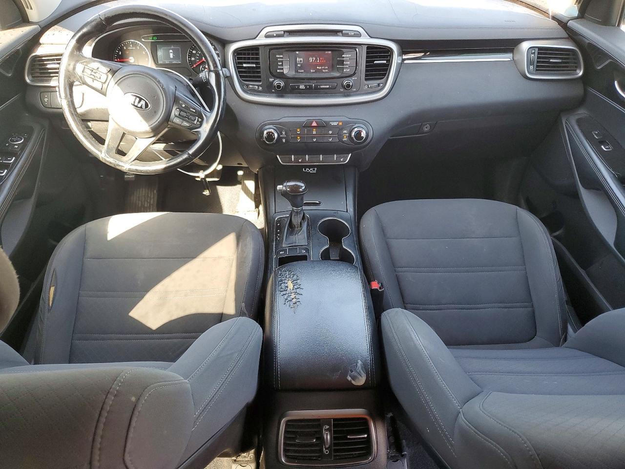 2016 KIA SORENTO