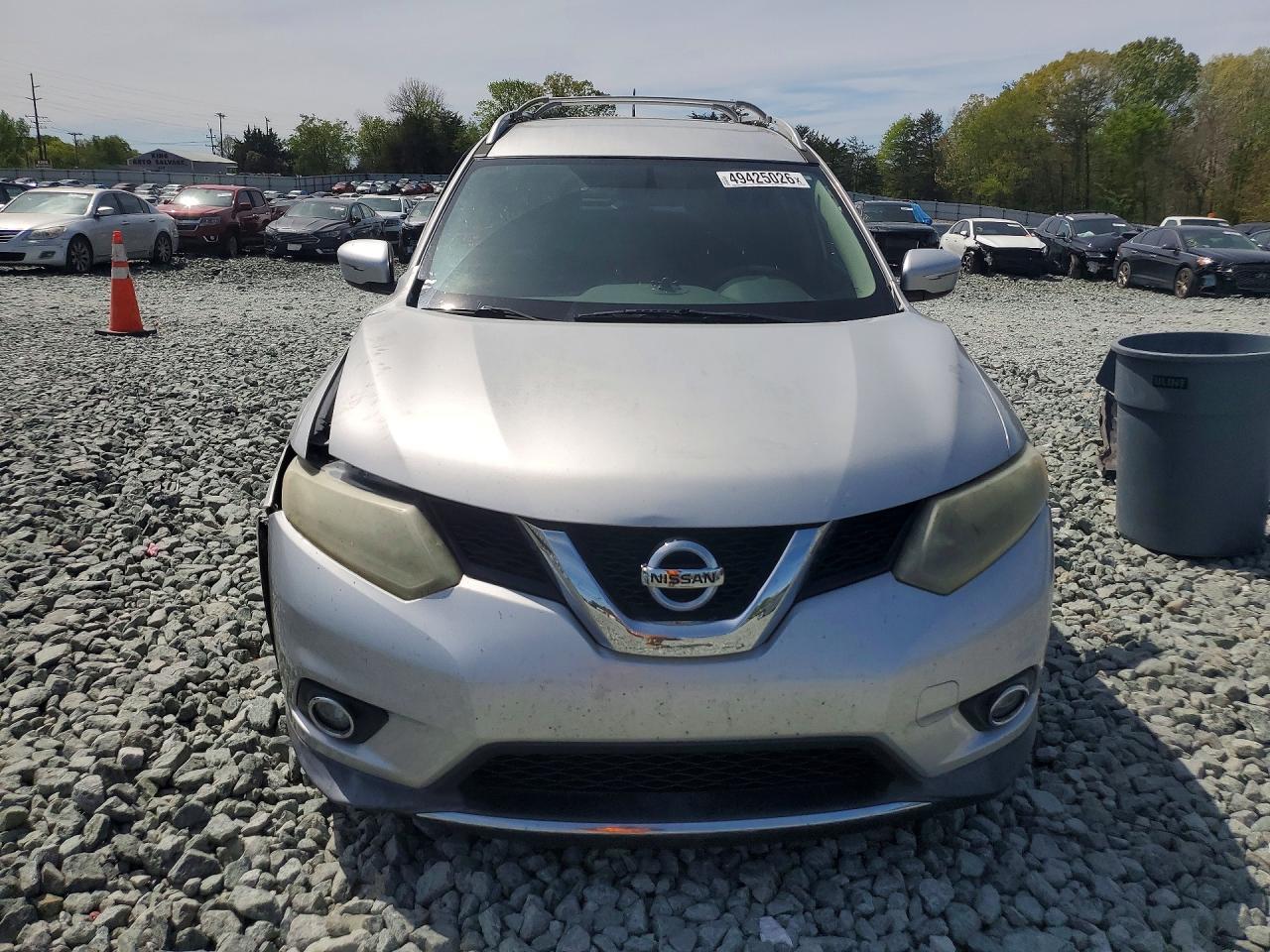 2015 NISSAN ROGUE