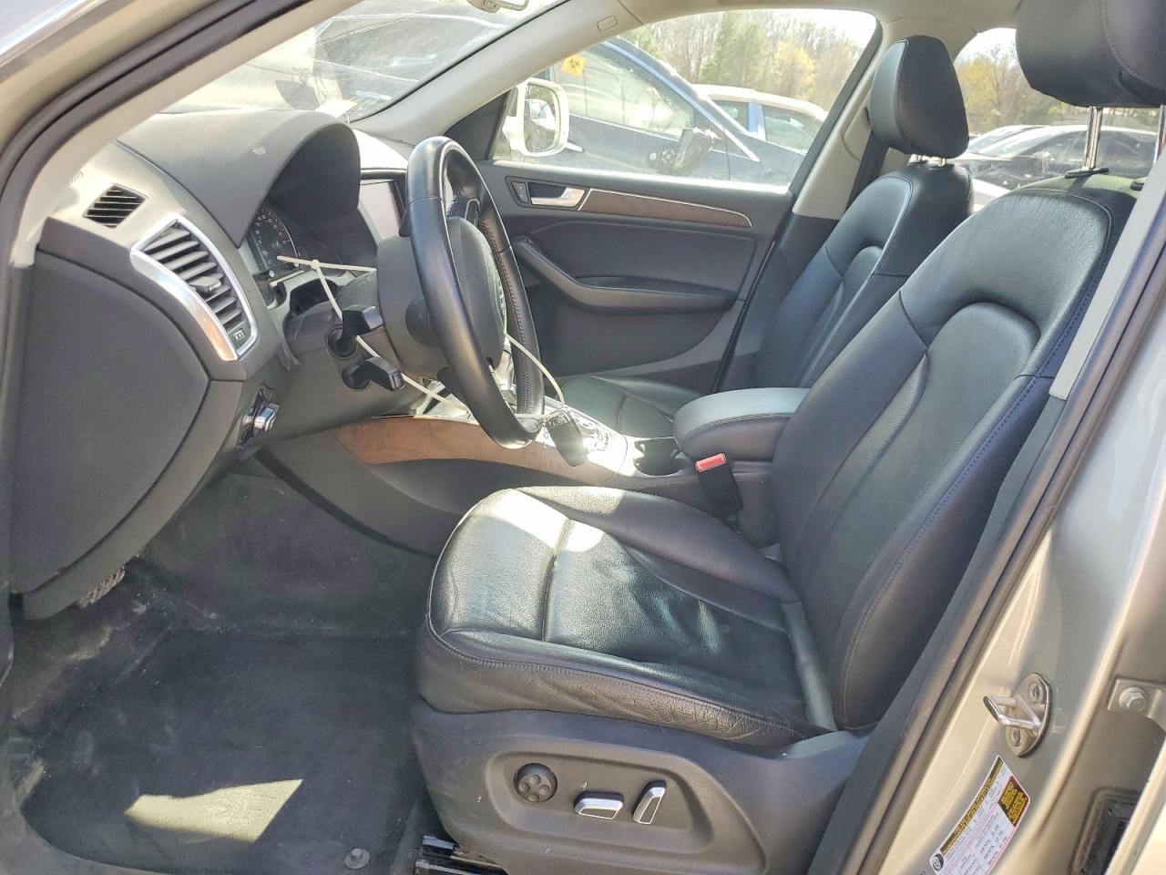 2014 AUDI Q5