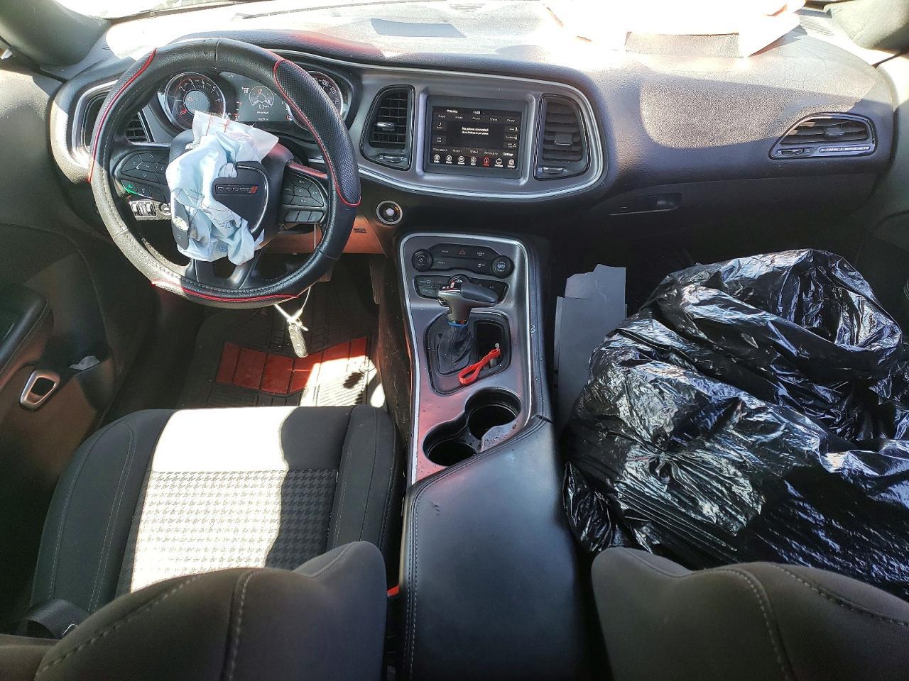 2019 DODGE Challenger
